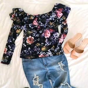 H&M Ruffled Blouse Sz Small